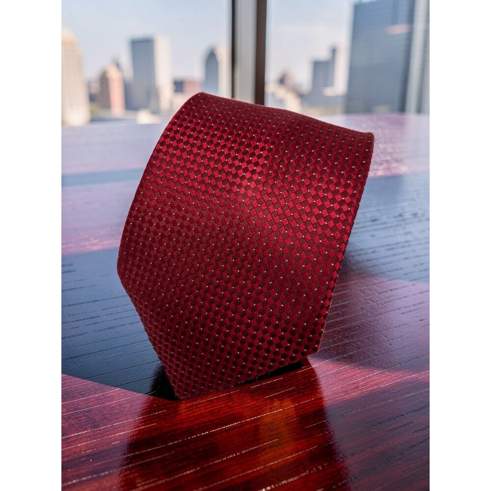 Donald J Trump Signature Collection Tie Red Basketweave Textured 59” x 3.75”